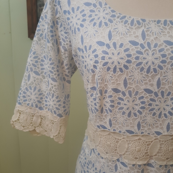 Chris McLaughlin daisy lace dress sz 14 - Picture 5 of 11